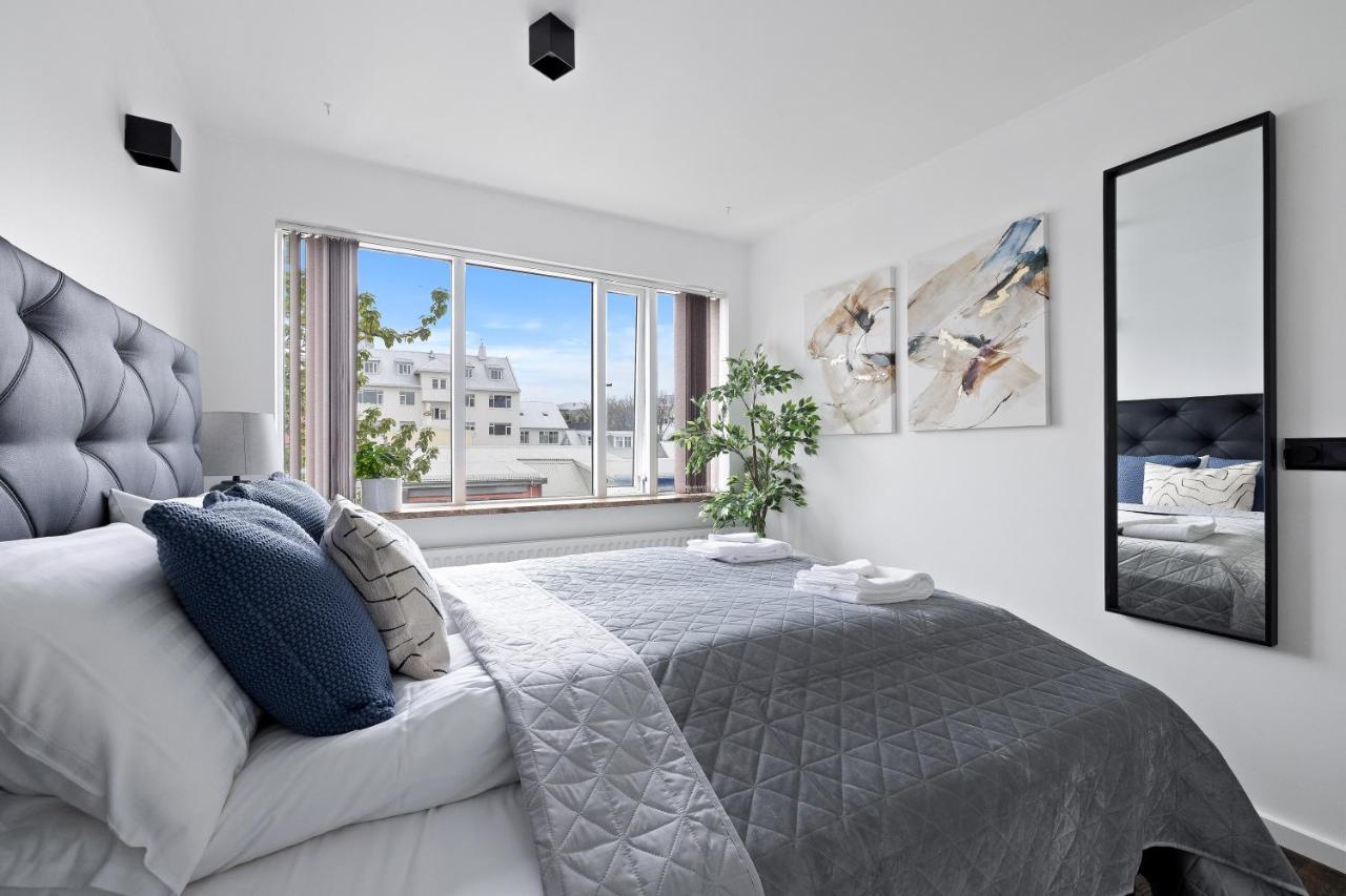 Down Town Rvk Shopping Street Living Apartment Reykjavik Exterior photo
